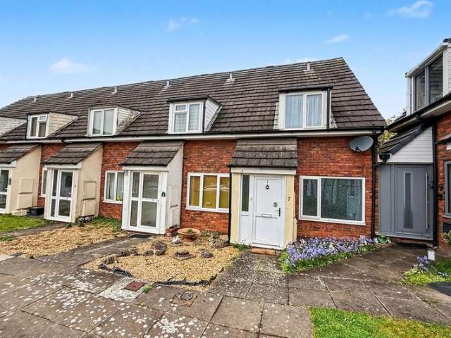 2 Bedroom End Of Terrace House