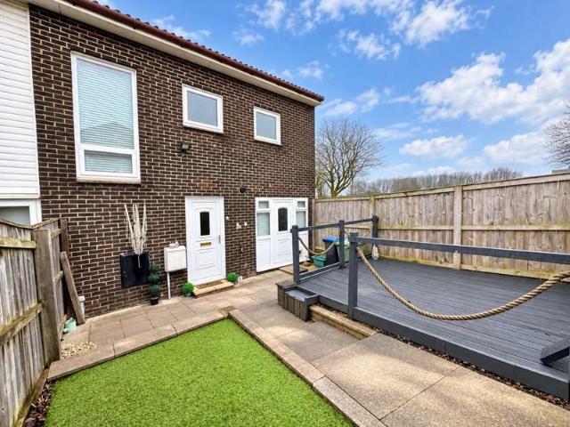 2 Bedroom End Of Terrace House