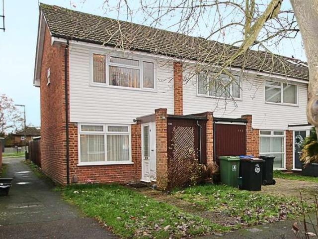 2 Bedroom End Of Terrace House