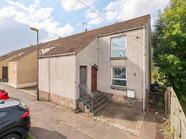 2 Bedroom End Of Terrace House