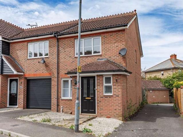 2 Bedroom End Of Terrace House