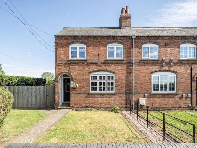 2 Bedroom End Of Terrace House