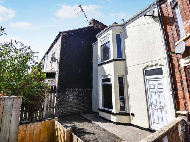 2 Bedroom End Of Terrace House
