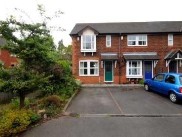 2 Bedroom End Of Terrace House