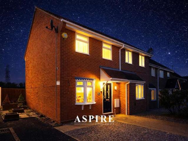 2 Bedroom End Of Terrace House