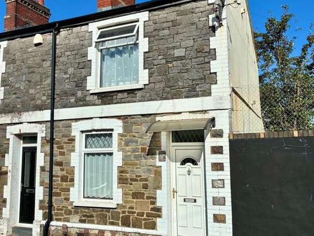 2 Bedroom End Of Terrace House