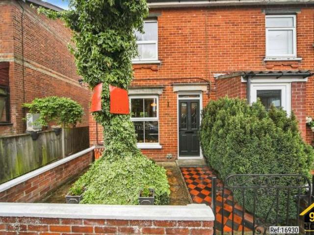 2 Bedroom End Of Terrace House