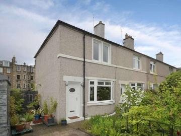 2 Bedroom End Of Terrace House