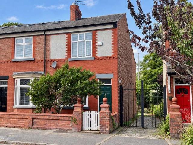 2 Bedroom End Of Terrace House
