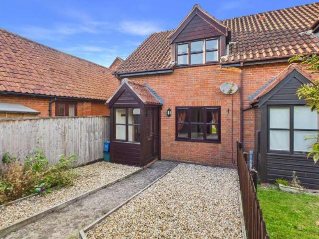 2 Bedroom End Of Terrace House