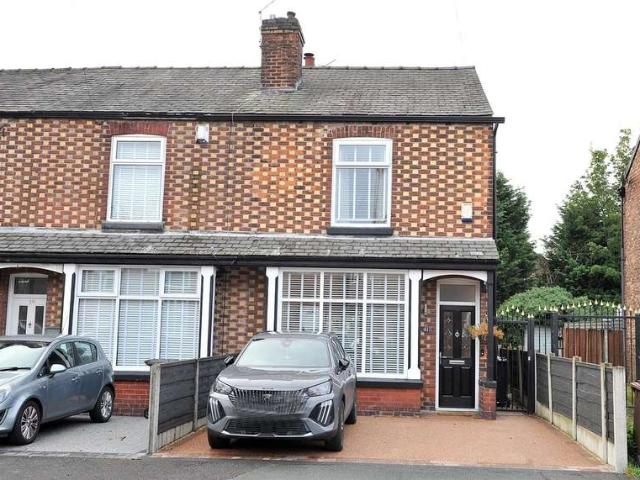 2 Bedroom End Of Terrace House