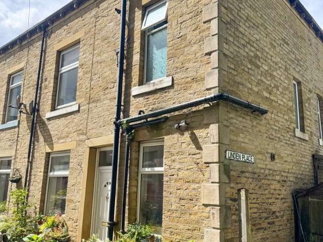 2 Bedroom End Of Terrace House
