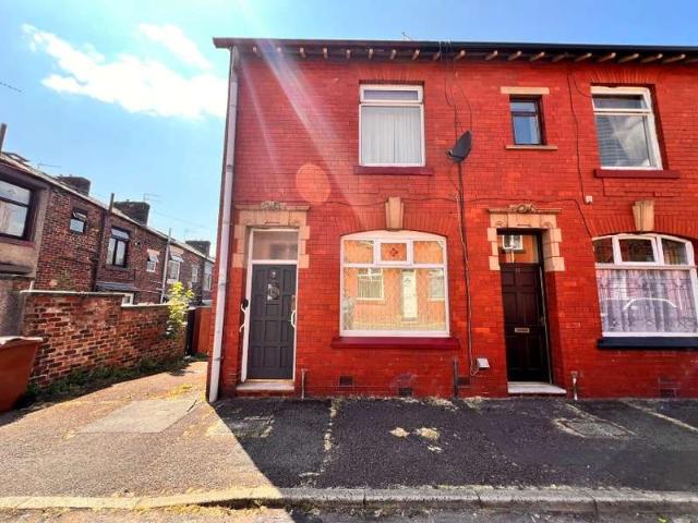 2 Bedroom End Of Terrace House