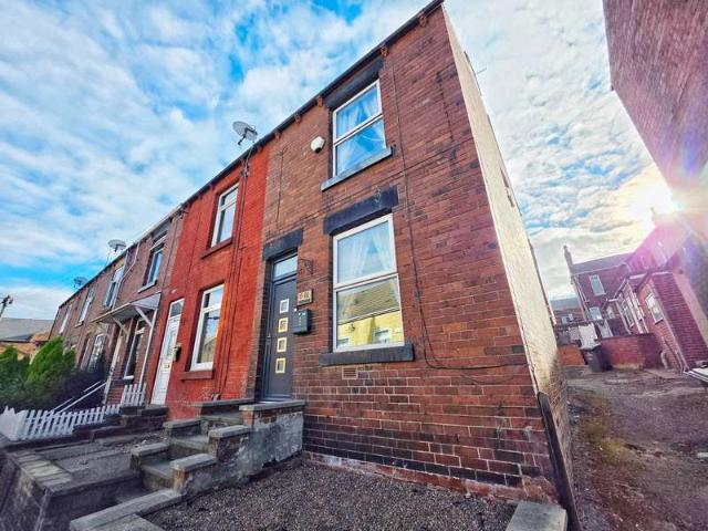 2 Bedroom End Of Terrace House
