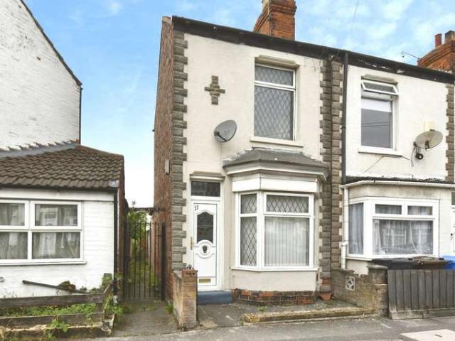 2 Bedroom End Of Terrace House