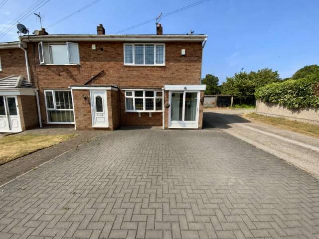 2 Bedroom End Of Terrace House