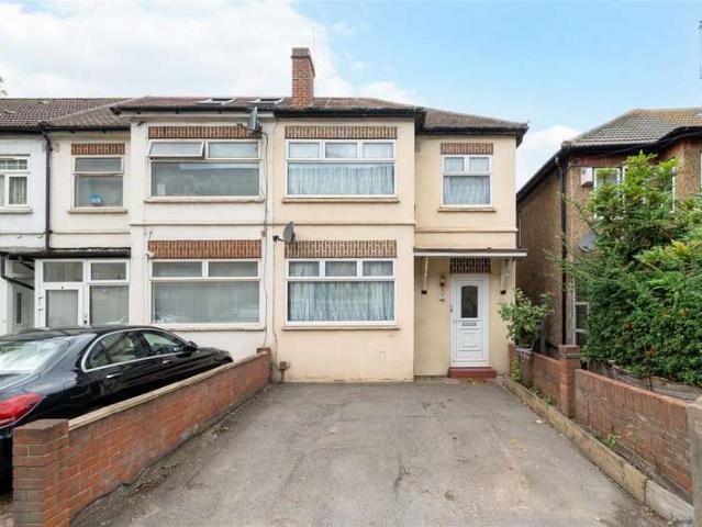 2 Bedroom End Of Terrace House