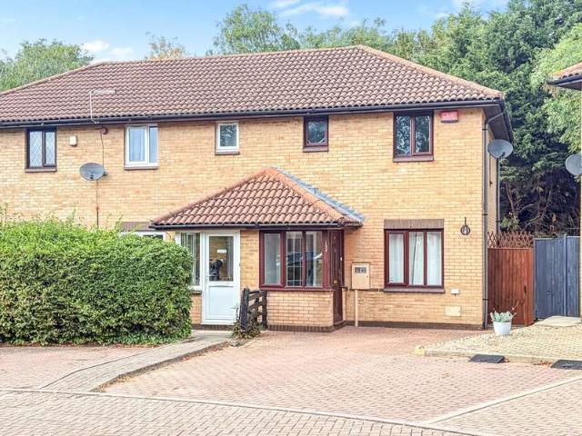 2 Bedroom End Of Terrace House