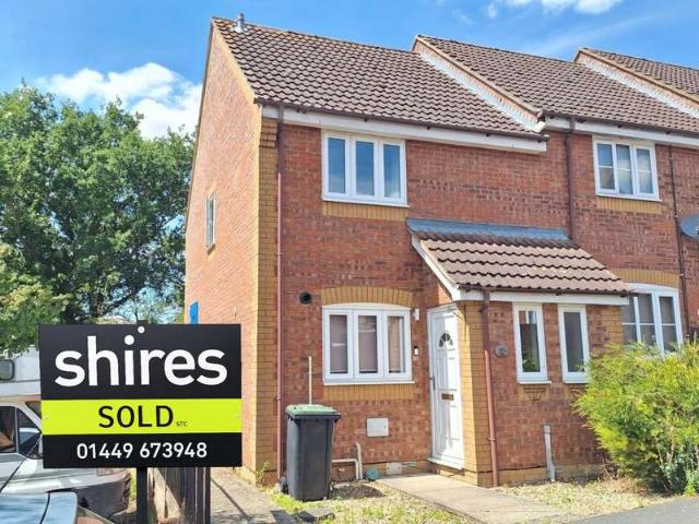 2 Bedroom End Of Terrace House