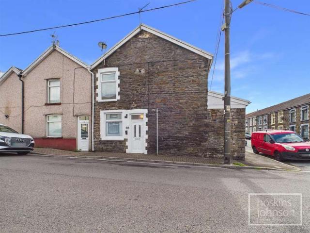 2 Bedroom End Of Terrace House