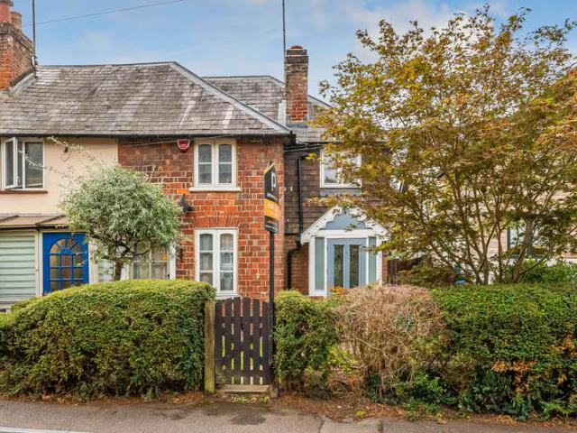 2 Bedroom End Of Terrace House