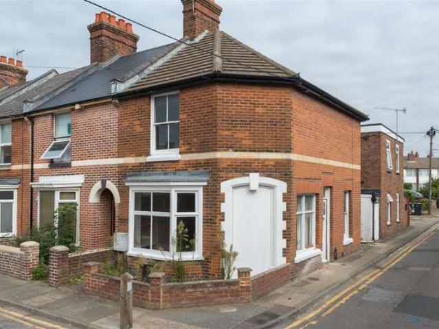 2 Bedroom End Of Terrace House