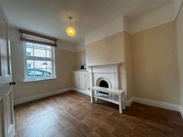 2 Bedroom End Of Terrace House