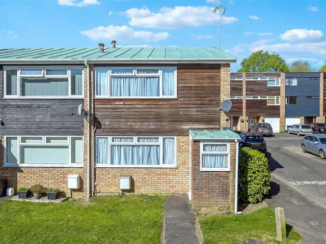 2 Bedroom End Of Terrace House