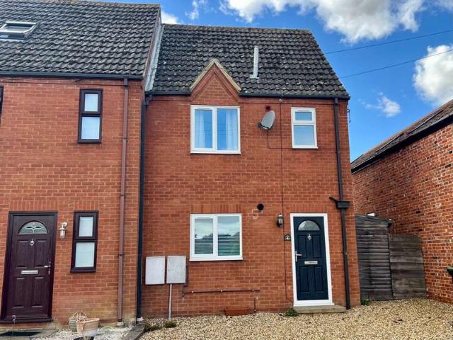 2 Bedroom End Of Terrace House