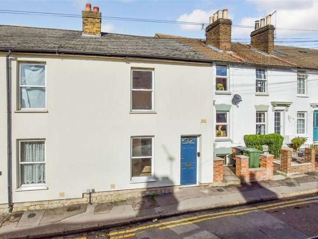 2 Bedroom End Of Terrace House