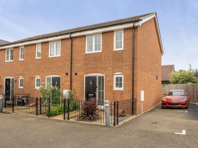 2 Bedroom End Of Terrace House