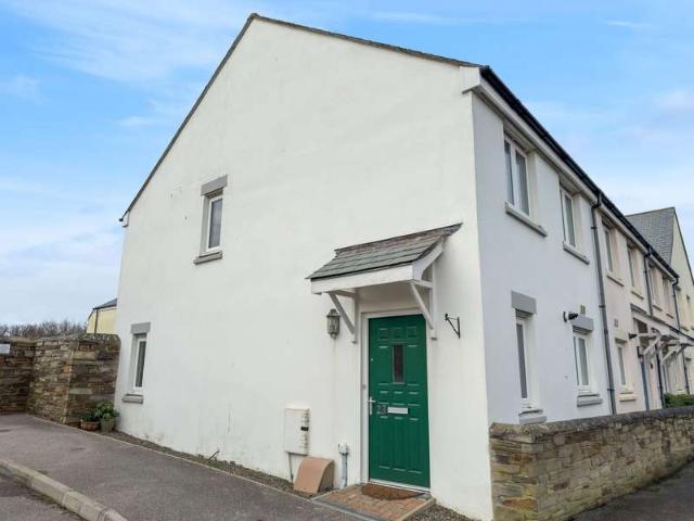 2 Bedroom End Of Terrace House