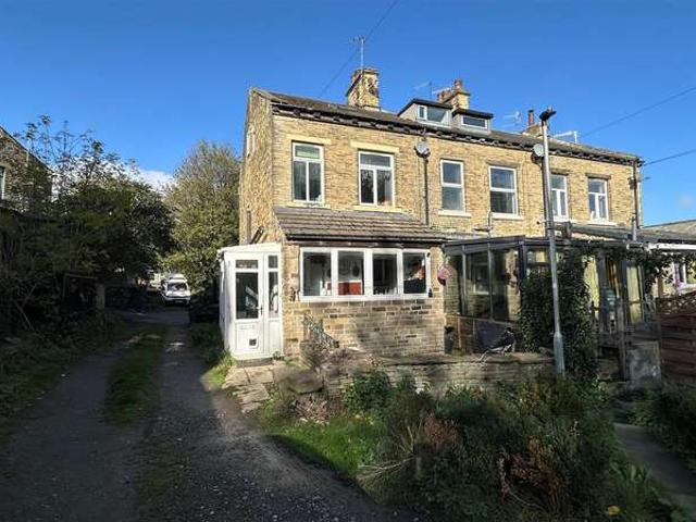 2 Bedroom End Of Terrace House