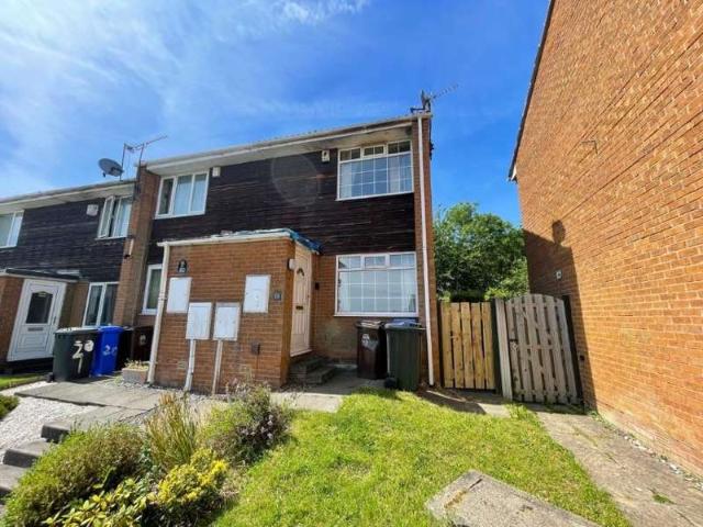 2 Bedroom End Of Terrace House