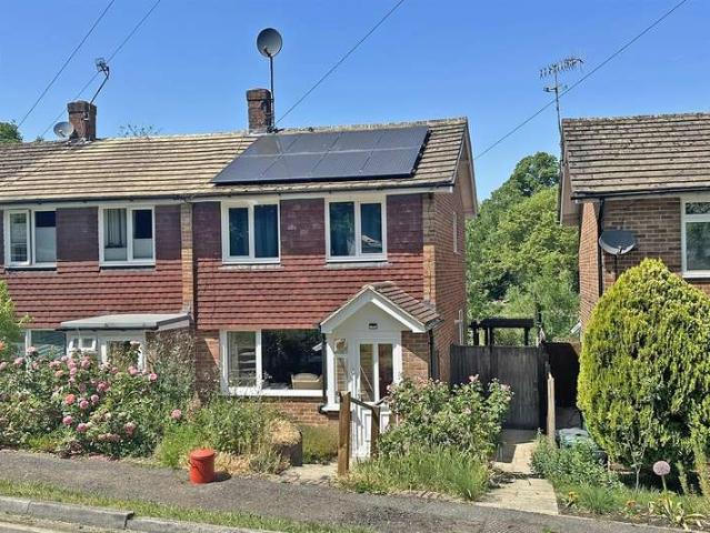 2 Bedroom End Of Terrace House
