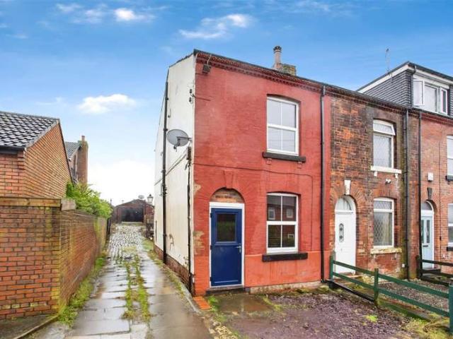 2 Bedroom End Of Terrace House