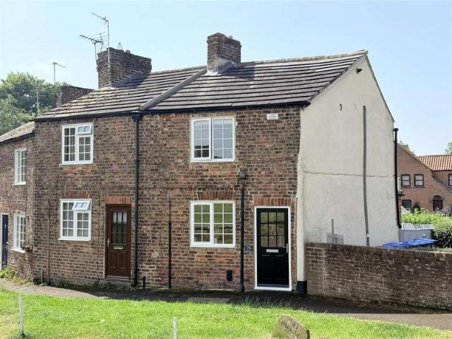 2 Bedroom End Of Terrace House