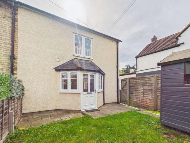 2 Bedroom End Of Terrace House