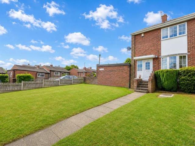 2 Bedroom End Of Terrace House