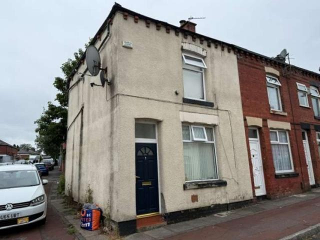 2 Bedroom End Of Terrace House