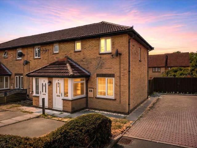 2 Bedroom End Of Terrace House