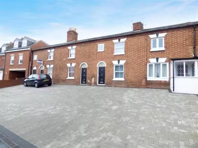 2 bedroom end of terrace house for rent in Birmingham Road, St.