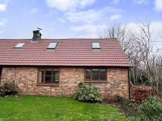 2 bedroom end of terrace house for rent in Ibberton, Blandford.