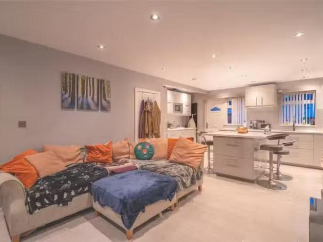 2 bedroom end of terrace house for rent in The Garth, Birmingh.