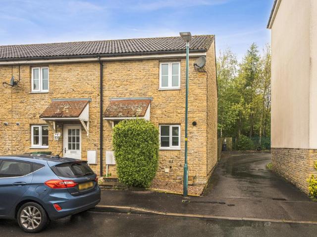 2 bedroom end of terrace house for sale