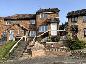2 bedroom end of terrace house for sale