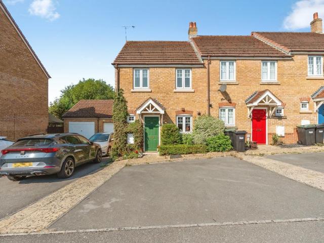2 bedroom end of terrace house for sale