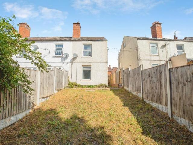 2 bedroom end of terrace house for sale