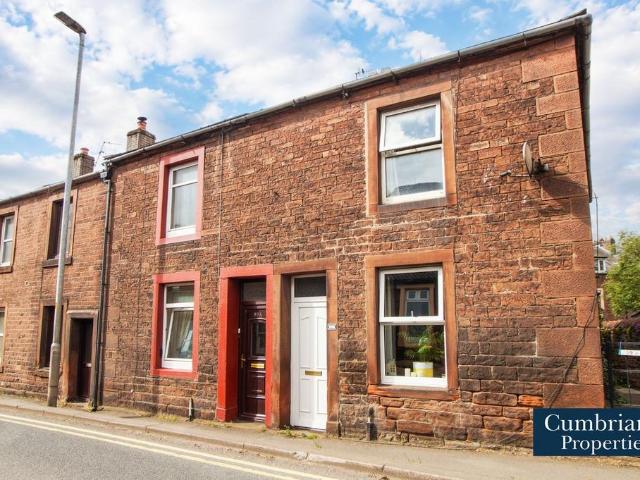 2 bedroom end of terrace house for sale