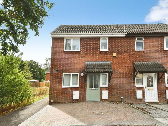 2 bedroom end of terrace house for sale